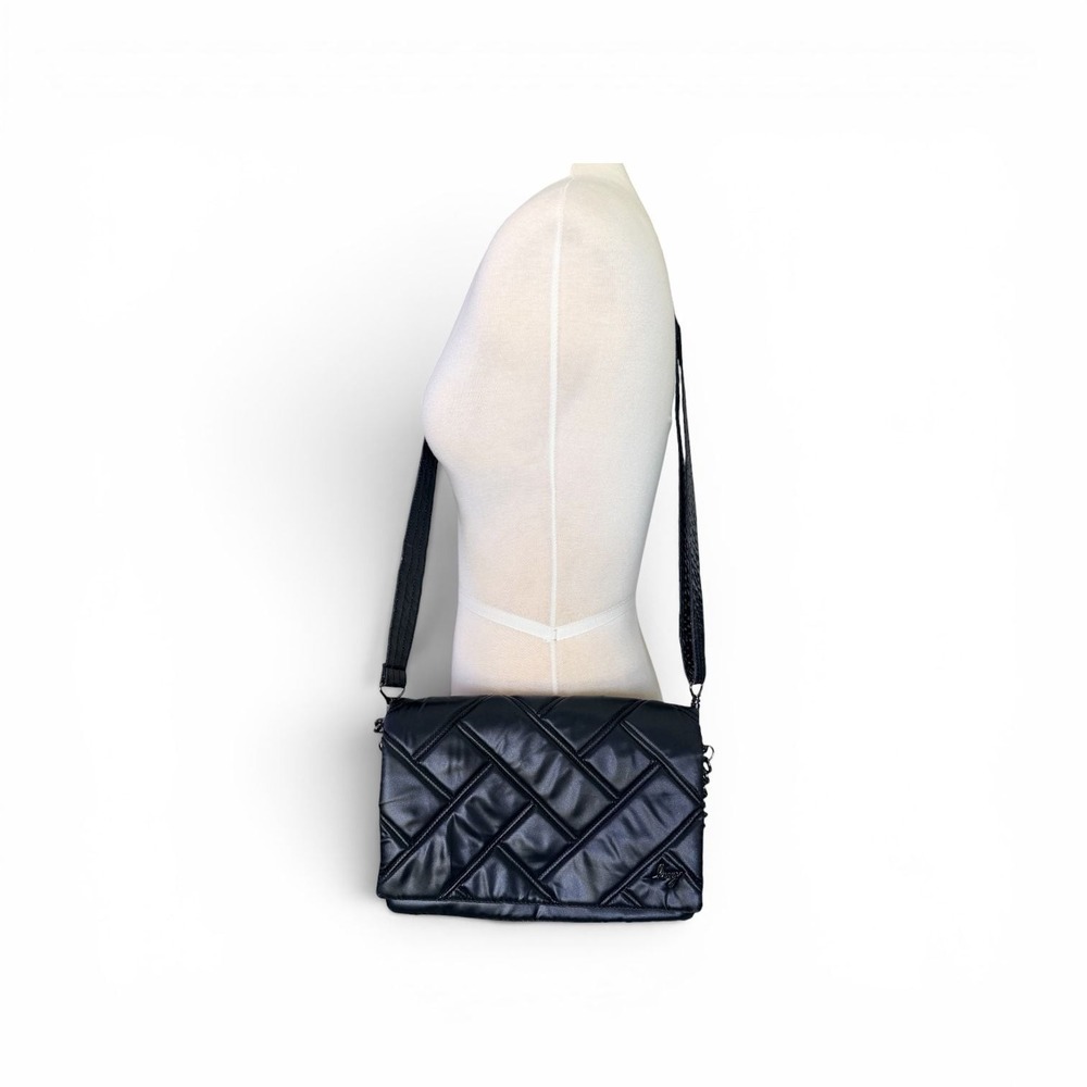 Lug Huddle Quilted Crossbody Bag Black